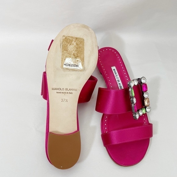 Like New MANOLO BLAHNIK Crystal Verda Satin Sandals - Picture 10 of 10